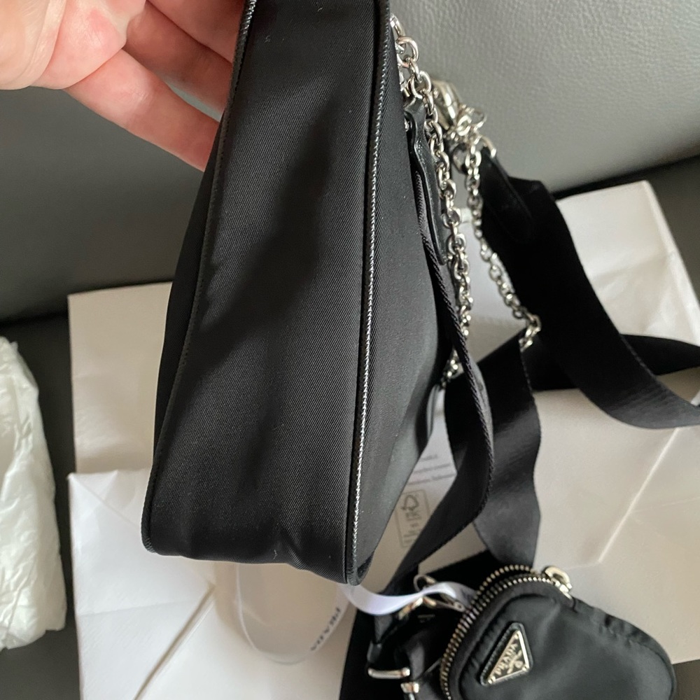 ❌SOLD❌PRADA RE-EDITION 2005 - Picture 5 of 10